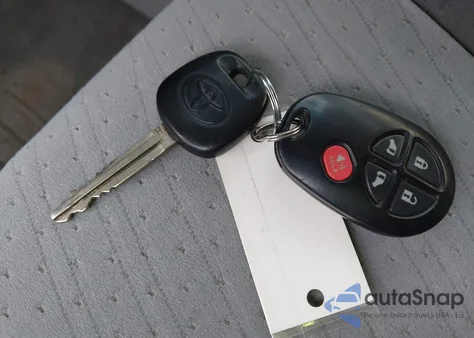 2015 Toyota Sienna Le 8 Passenger из США, поврежденный, VIN 5TDKK3DC1FS616188